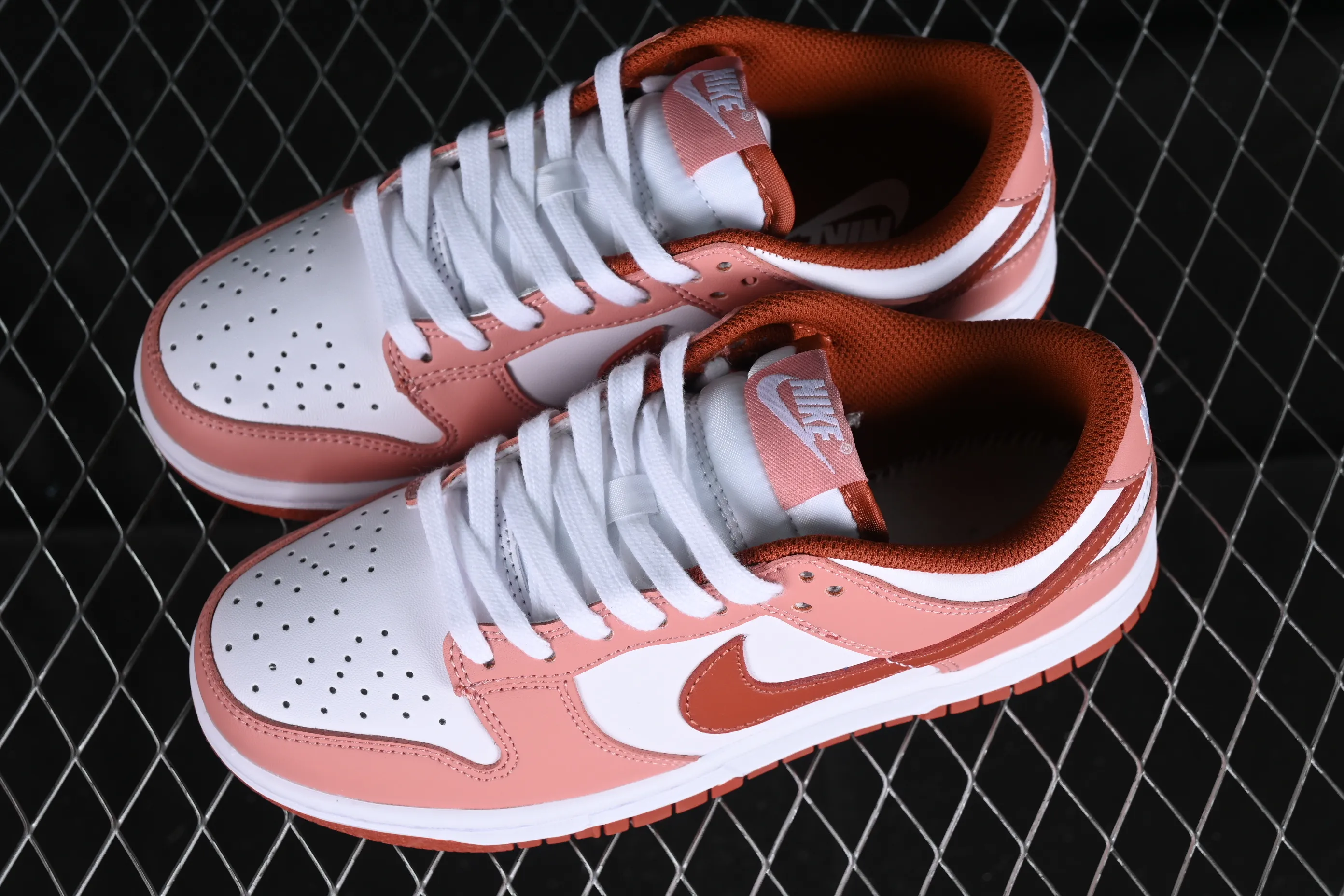 All categories Nk SB Dunk series Nk SB Dunk Low low-top sneakers Nk Dunk Low "Rose Whisper" rose pink 2.0 SB low-top sports and leisure sneakers FQ8876-618